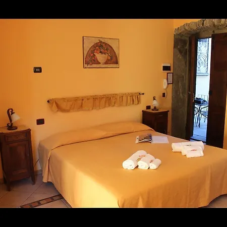 イン ロカンダ ピエモンテ ダ ショッラ 3*