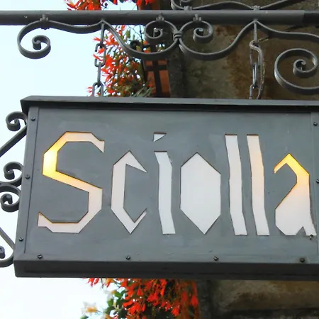 ロカンダ ピエモンテ ダ ショッラ イン 3*